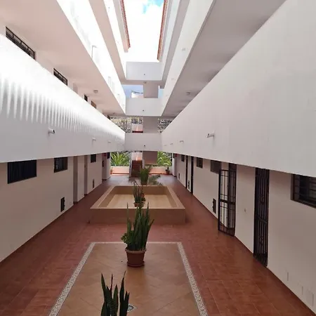 公寓 Atlanticexperienceapartments Summerland -pool , Wifi & Seaview *