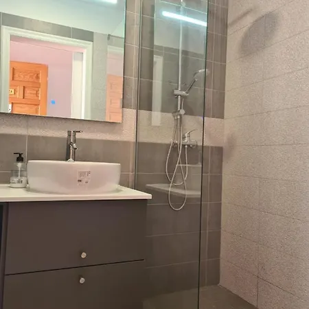 Atlanticexperienceapartments Summerland -pool , Wifi & Seaview * 洛斯克里斯蒂亚诺斯