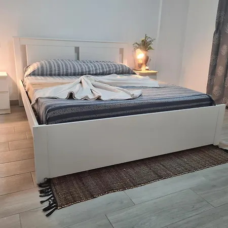 Atlanticexperienceapartments Summerland -pool , Wifi & Seaview *